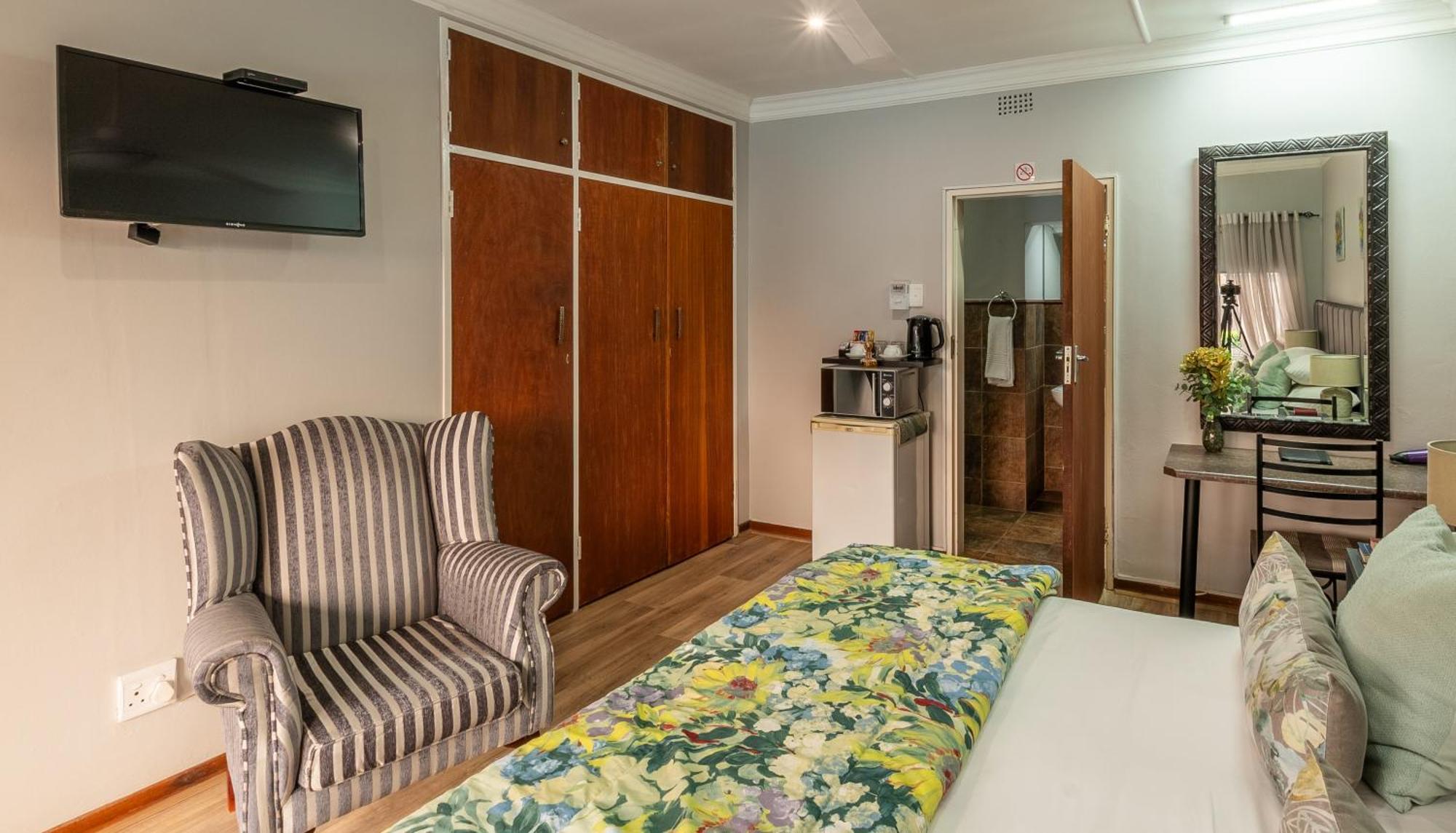 Diamond Rose Guest House Мидделбург Номер фото